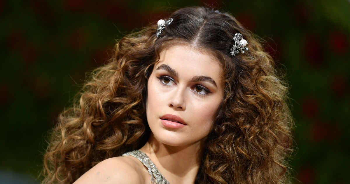 Descubre la raya de pelo ideal según tu forma de cara