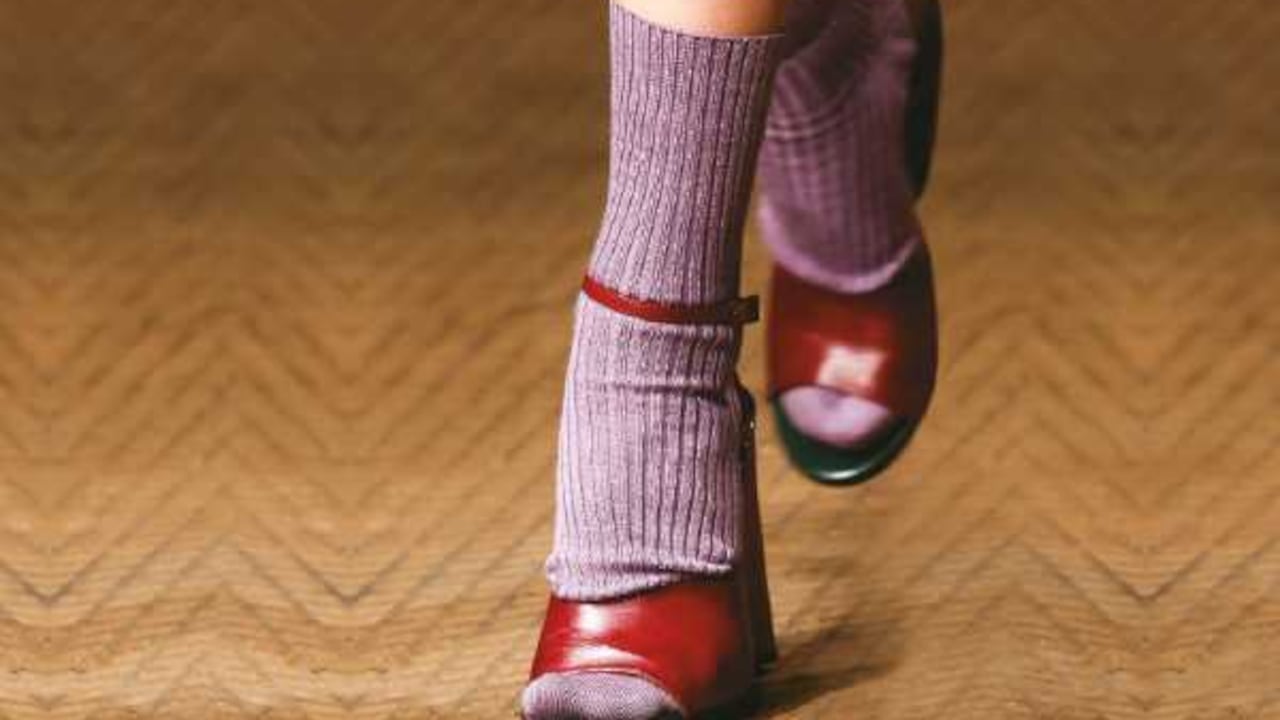 Tacones altos: ¿Por qué son perjudiciales para la salud y cómo evitarlos?