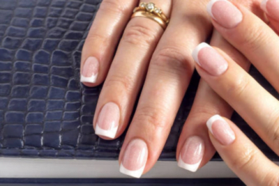 Manicura francesa: ¿Cuáles son los 5 diseños más elegantes y sofisticados?