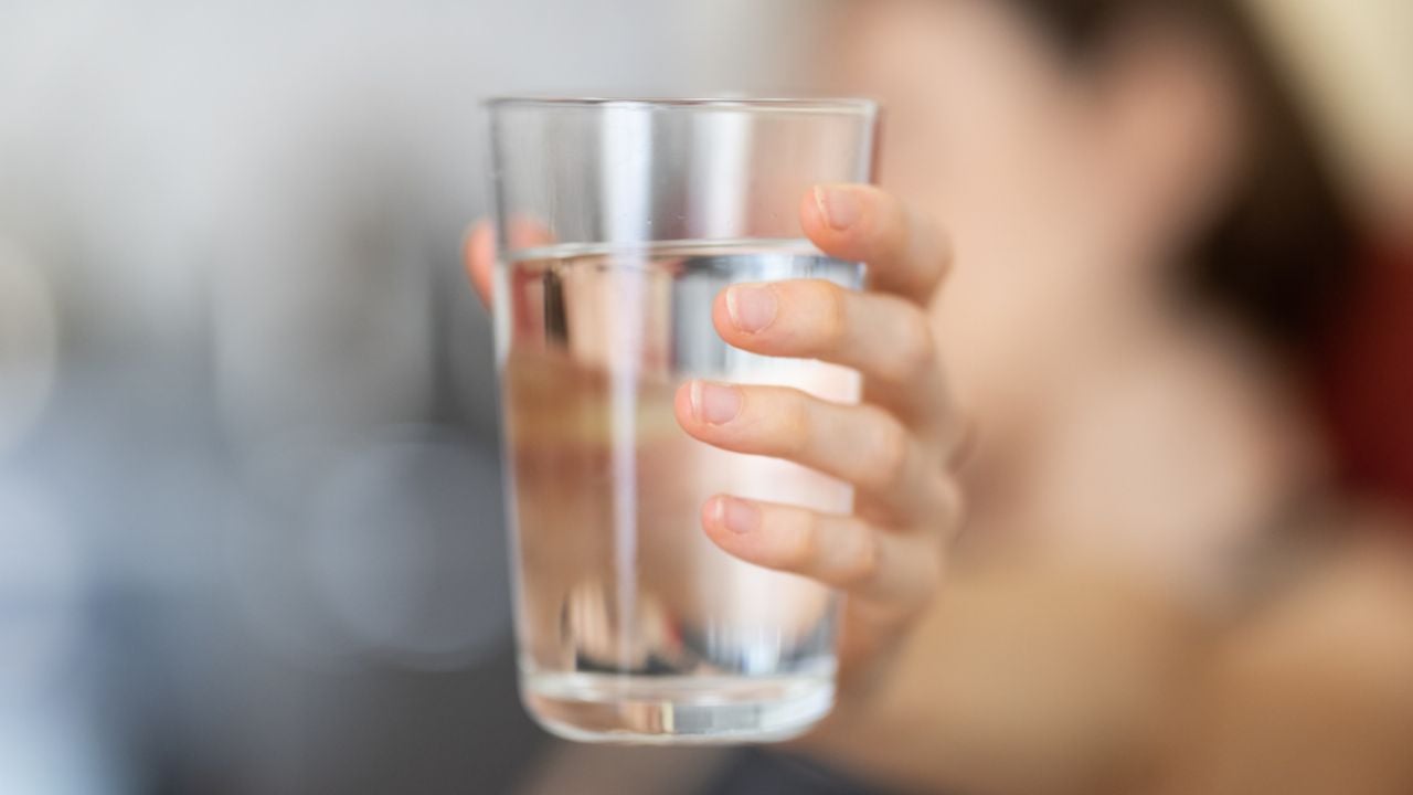 ¿Cómo calcular los litros de agua necesarios por día para tu salud?