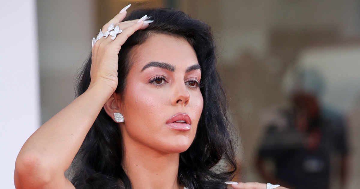 Crema Antienvejecimiento: ¿Cuál es el secreto de belleza de Georgina?